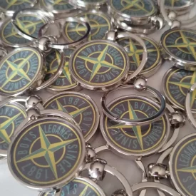 llavero circular metálico