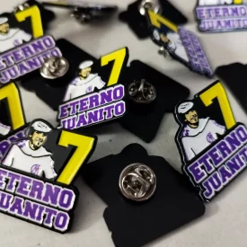 PIN ESMALTADO 3