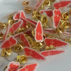 pins de resina personalizados